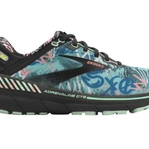 Brooks Women's Adrenaline GTS 22 Sneakers Yucca Womens Size 10